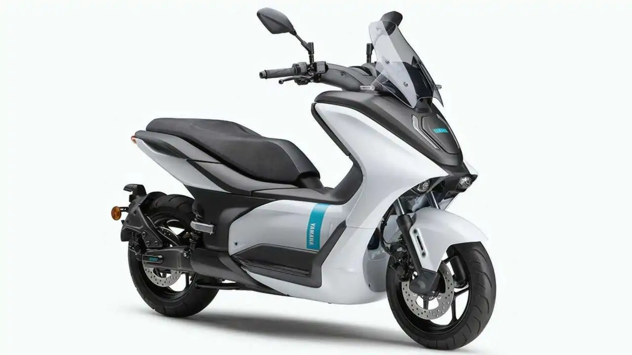 Maxi scooter elétrica Yamaha E01