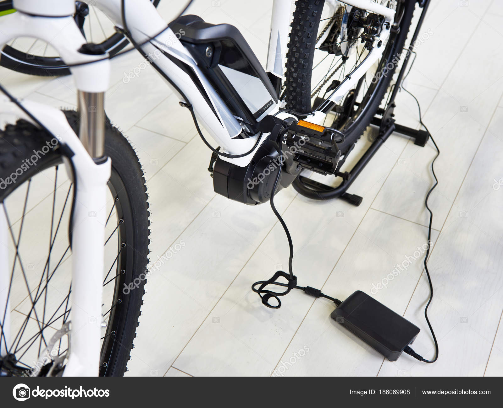 Posso Carregar Minha Bike Elétrica na Tomada Comum?