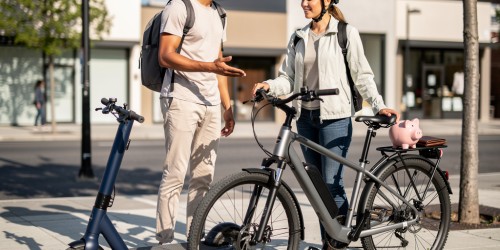 Economia no deslocamento diário usando scooter elétrico e e-bike