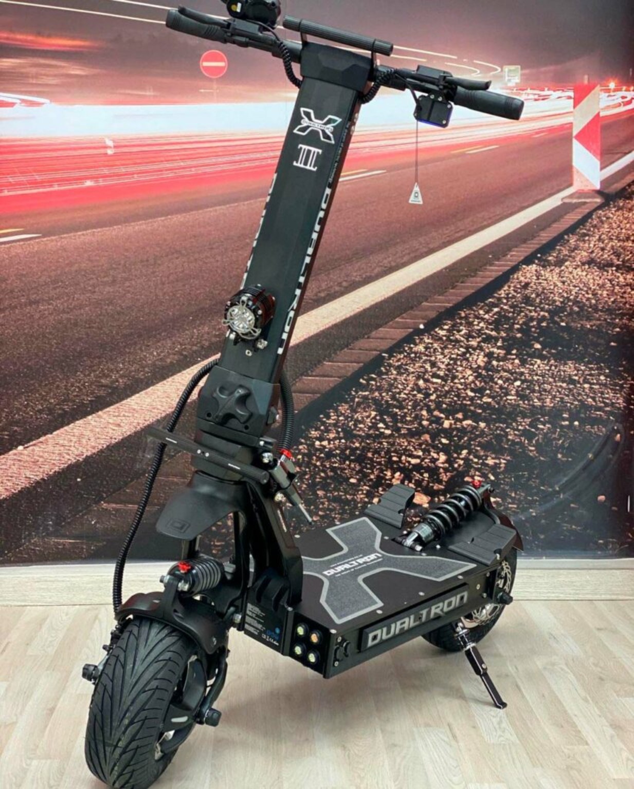 Scooters Elétricos +100 km/h: Os Mais Potentes de 2026