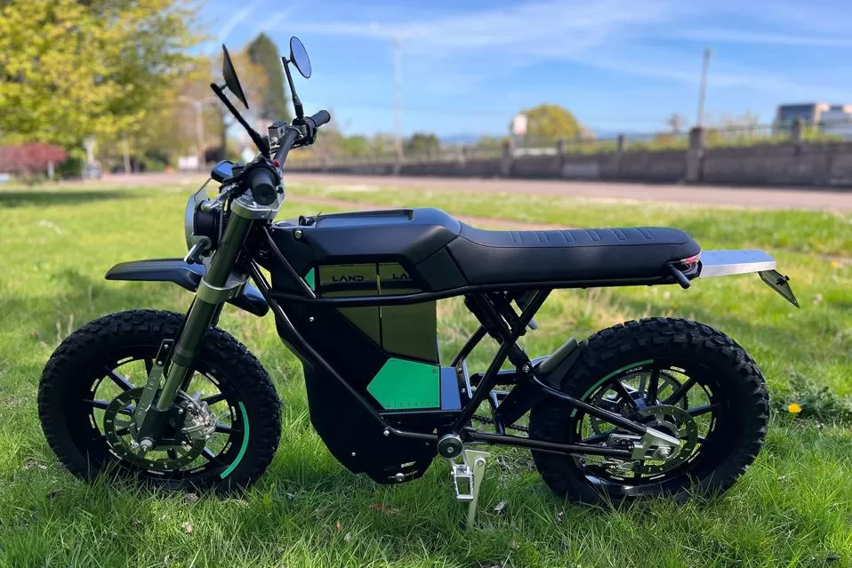 District Scrambler 03